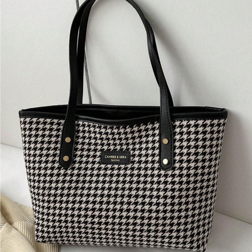 ⚠️Clearance Black And White Large Shoulder Tote Bag - Picture 8 of 8